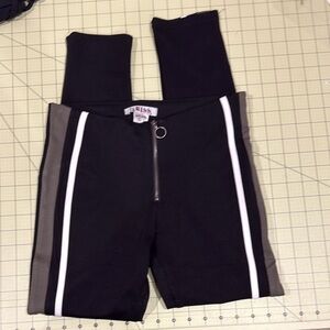 1st Kiss Girls Leggings - Black with White and Gray Stripes. Size S